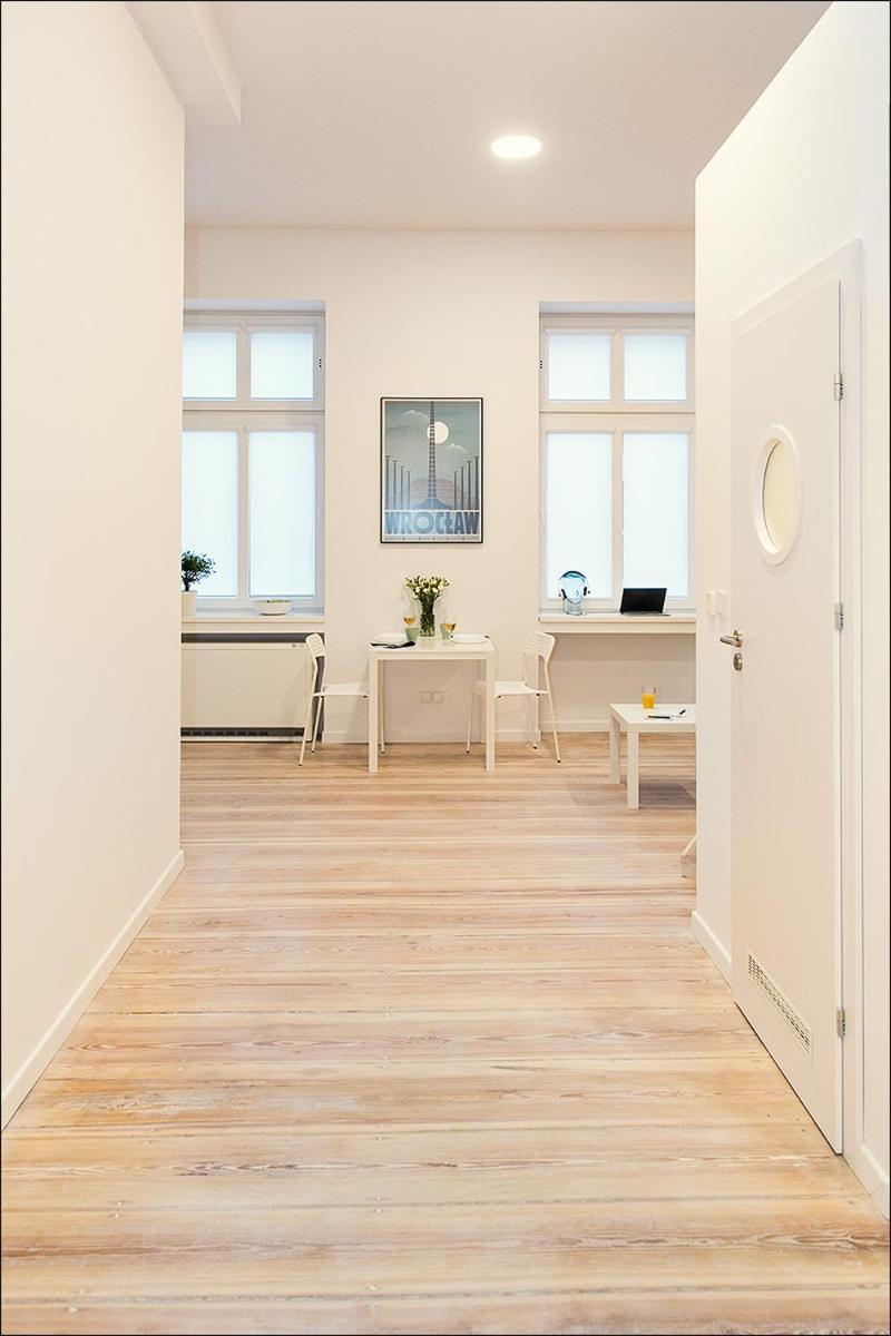 Ferienwohnung Terra Studio Dworcowa Breslau Exterior foto